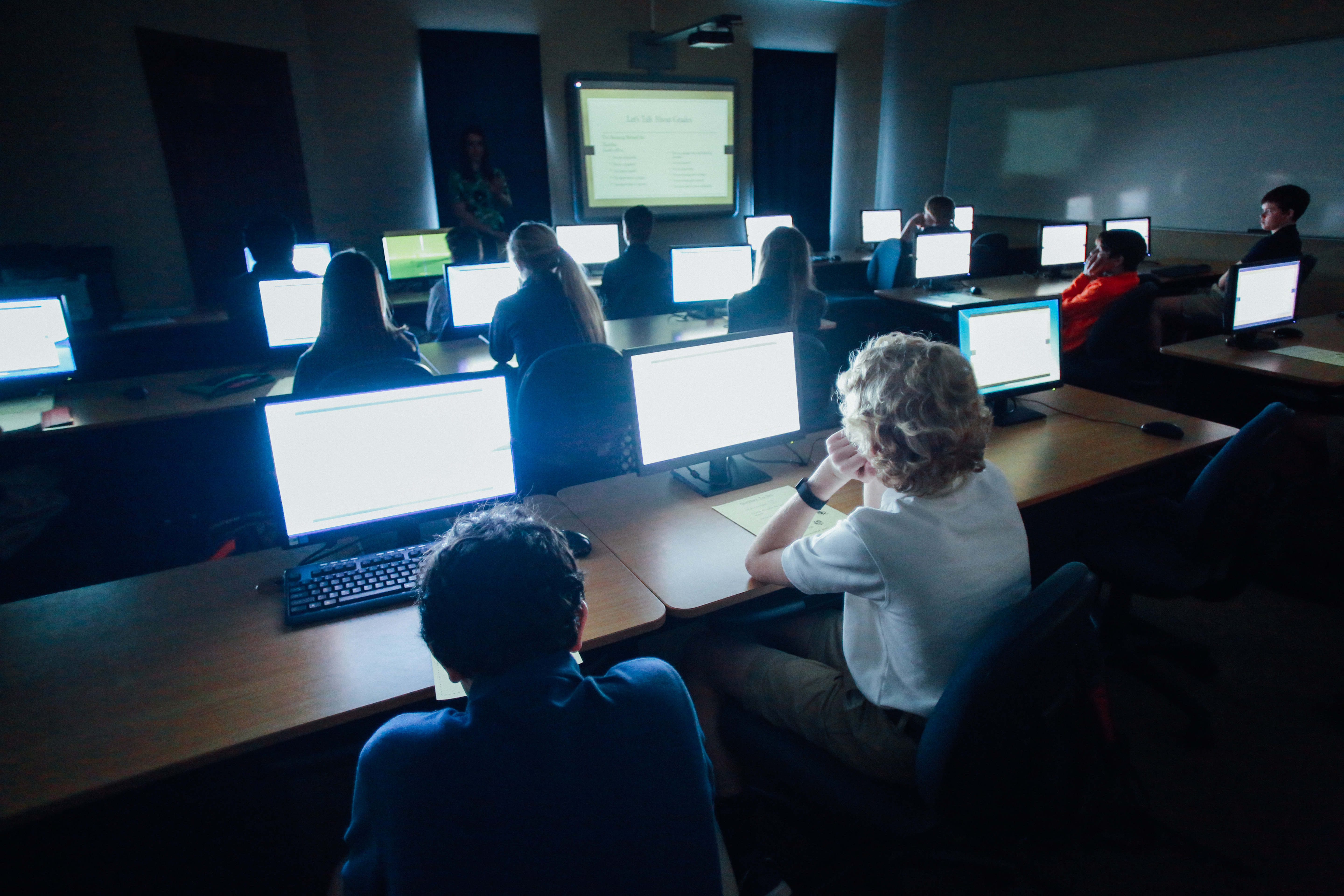 Mize Comp Lab(EH)-19
