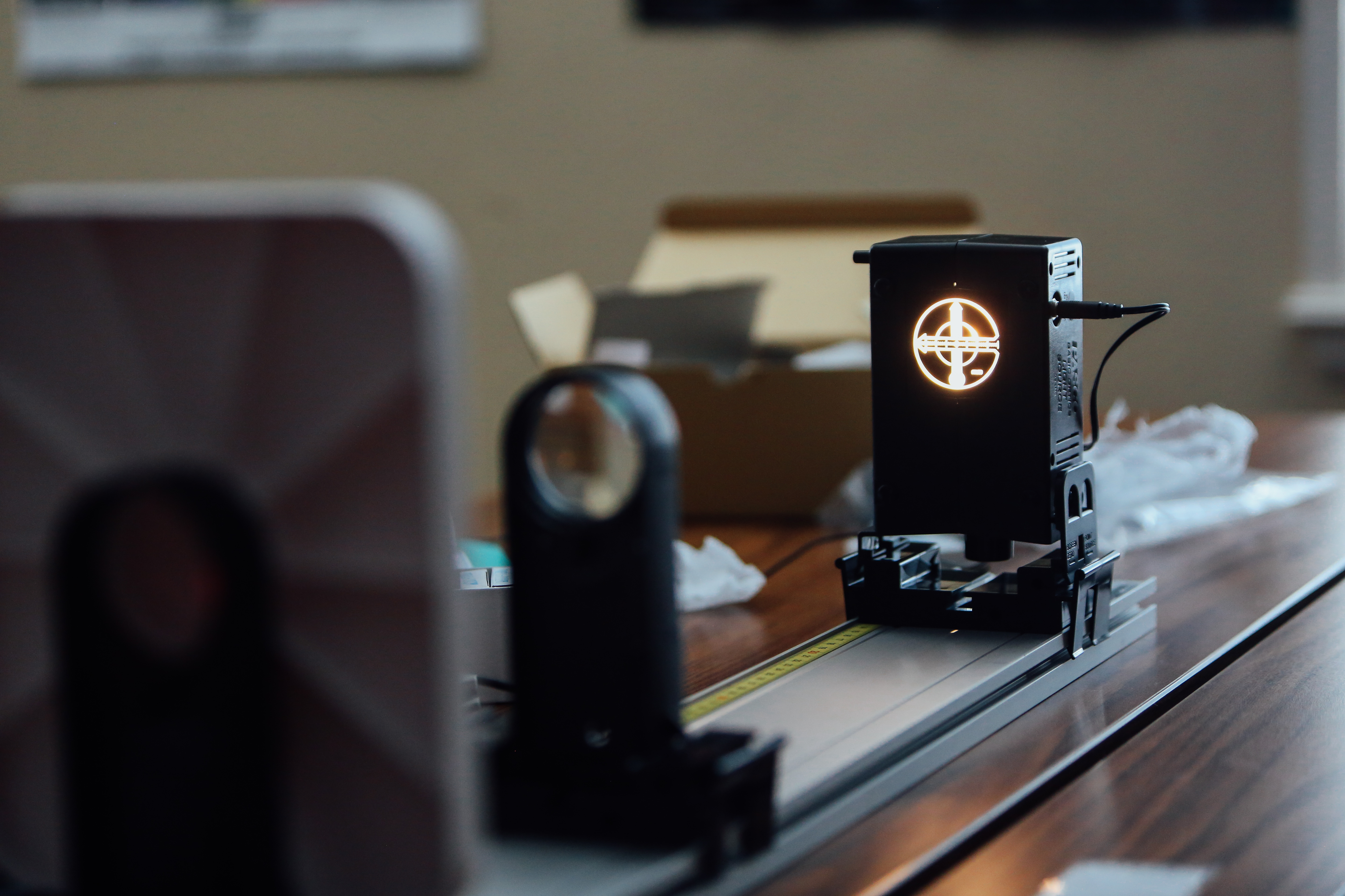 Lens Lab(EH)-9