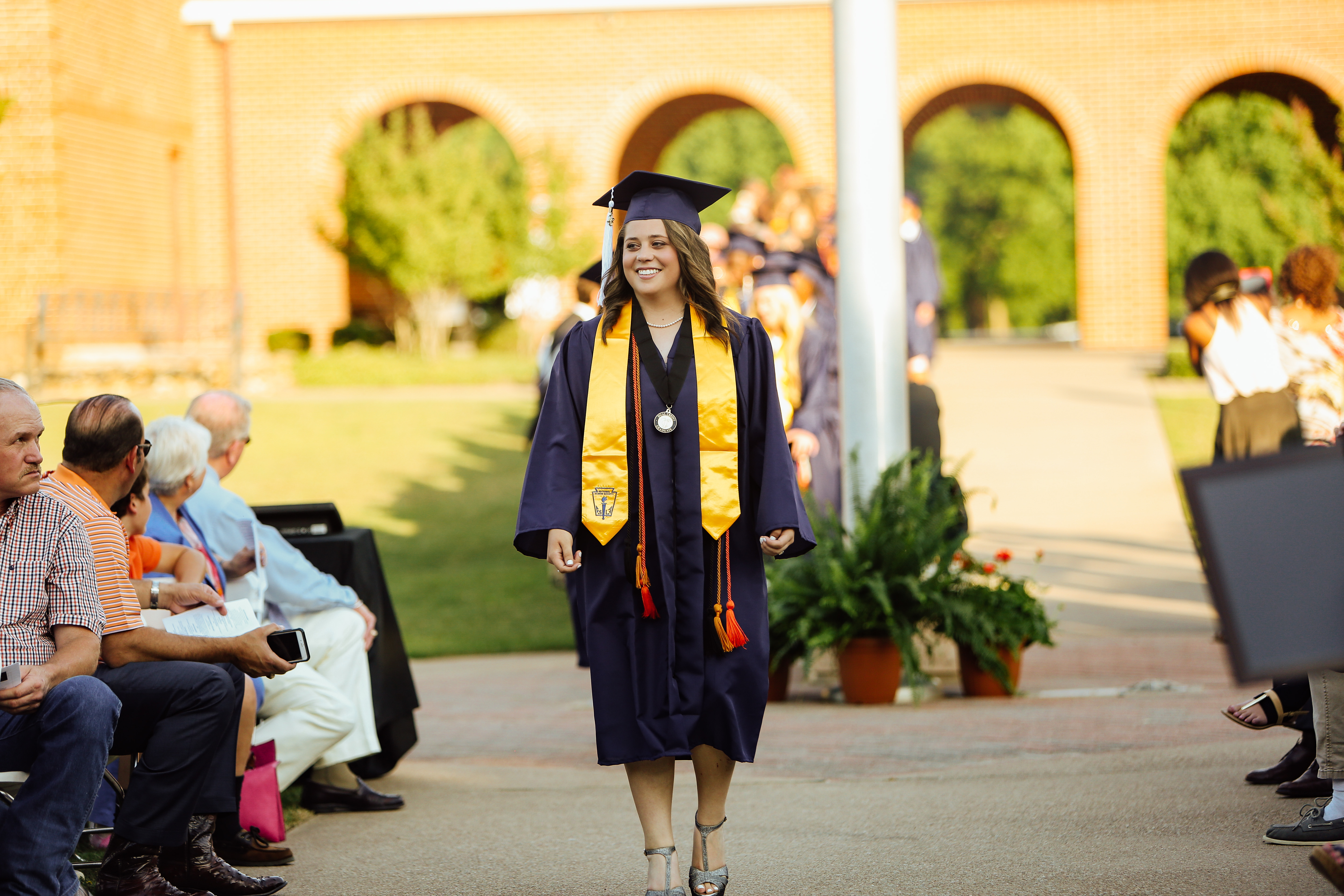 Graduation(TA)-103