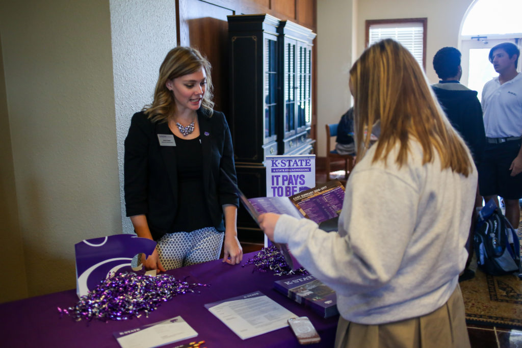 collegerecruiterslm-8